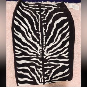 Carlisle Pencil Skirt